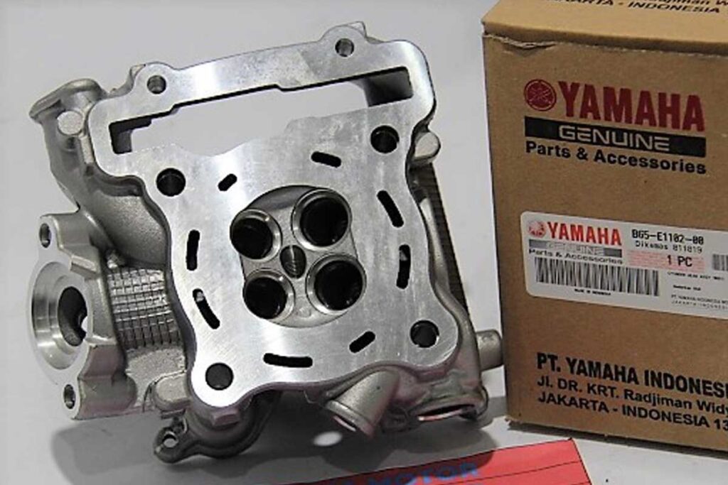 Kepala Silinder Motor