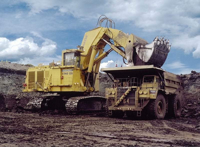 Demag H740-OS: Kekuatan dan Teknologi dalam Satu Mesin