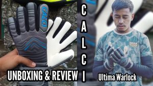 review-sarung-tangan-kiper-calci-ultima-warlock-gk-terbaik