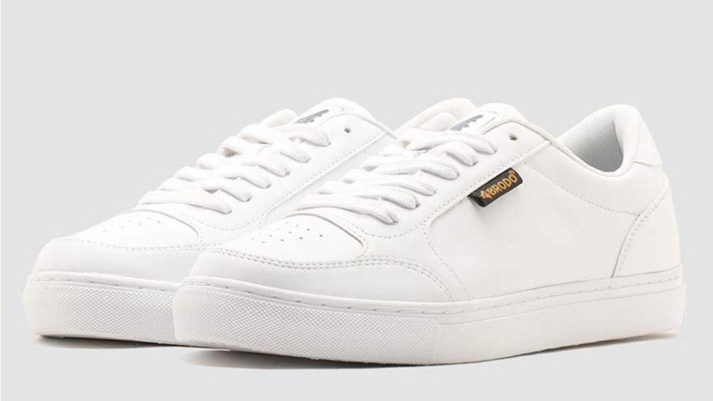 review-sepatu-brodo-calcio-all-white-pilihan-sepatu-terbaik