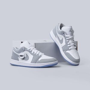 sepatu-nike-air-jordan-1-low-white-wolf-grey-270-desain-elegan-dan-nyaman