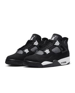 sepatu-nike-air-jordan-4-retro-white-thunder-desain-ikonik-dan-elegan