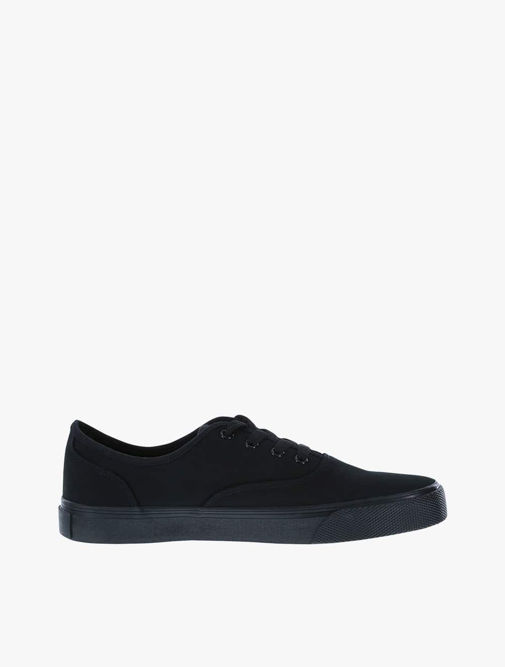 sepatu-airwalk-rio-ox-black-desain-elegan-dan-nyaman-dipakai