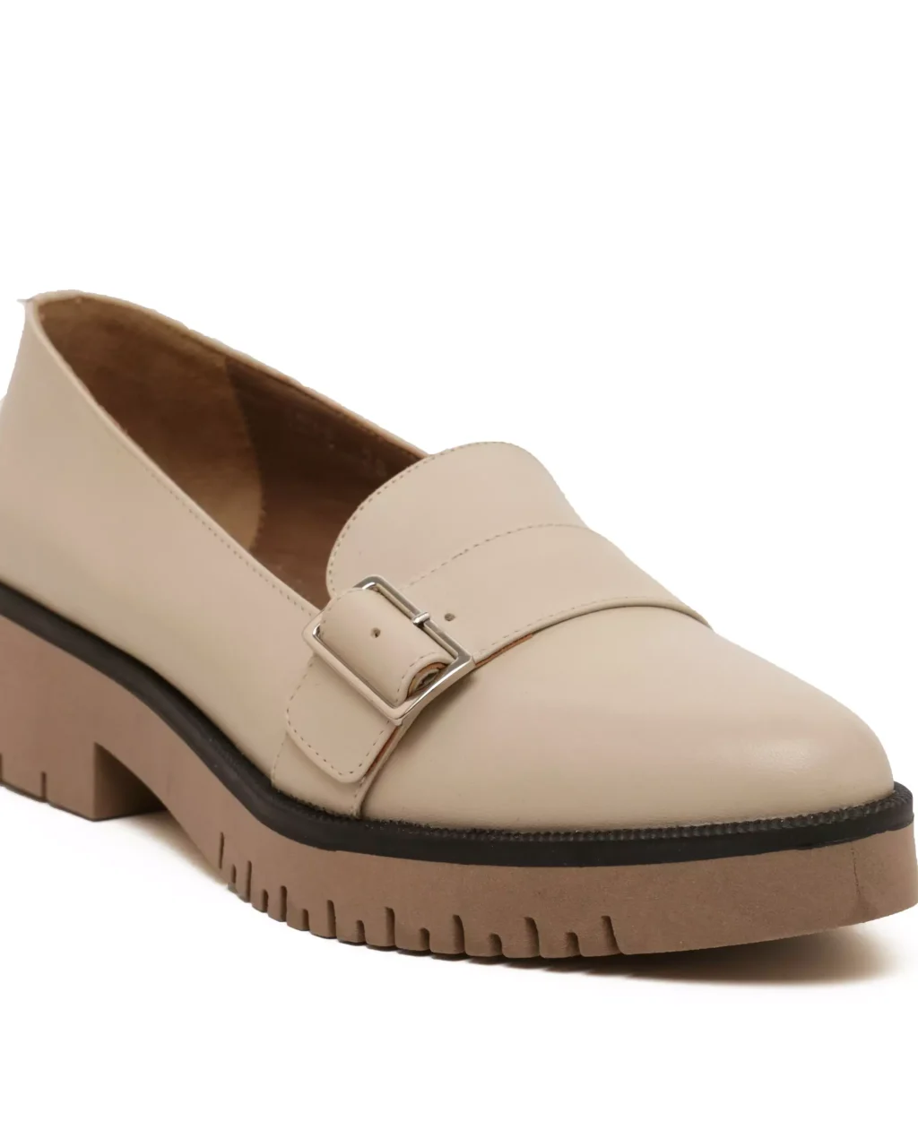 sepatu-buccheri-urszula-loafer-wanita-terbaik-untuk-gaya-elegan