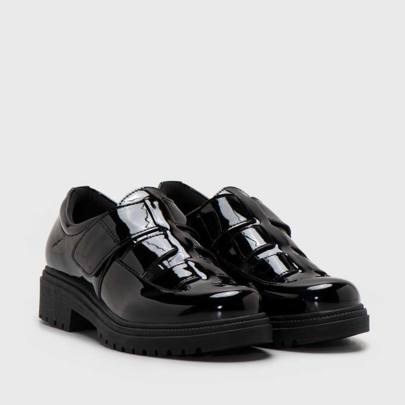 sepatu-dasa-oxford-hitam-pilihan-terbaik-untuk-gaya-elegan